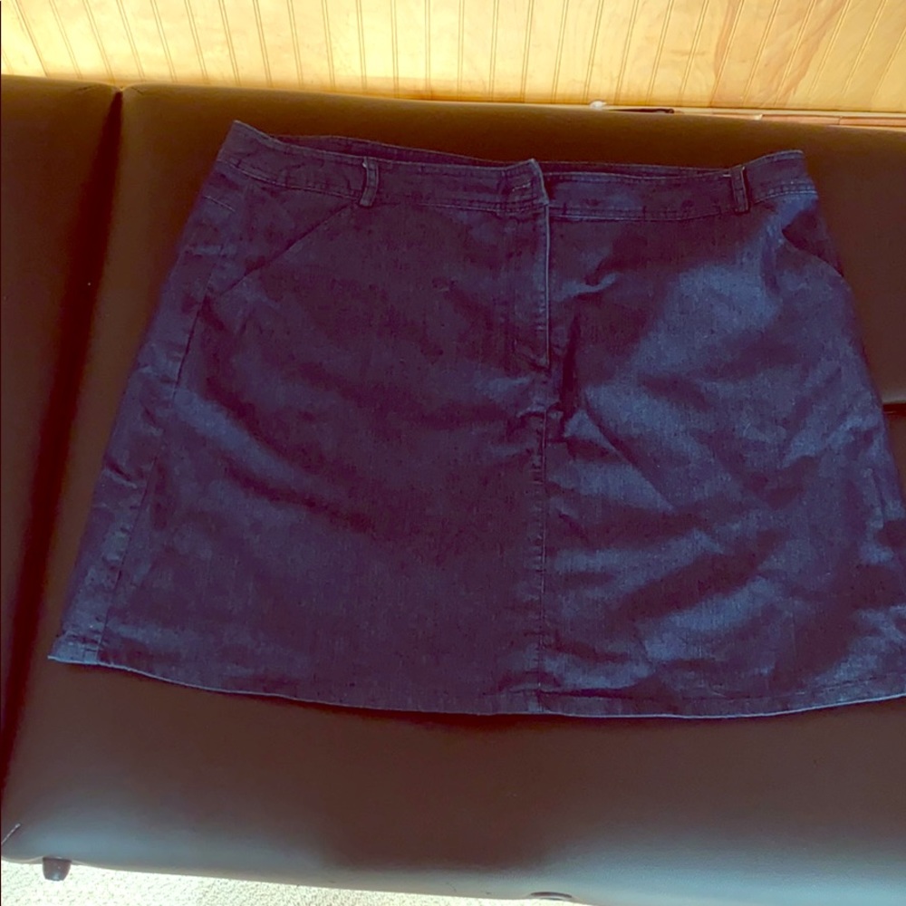 Skort